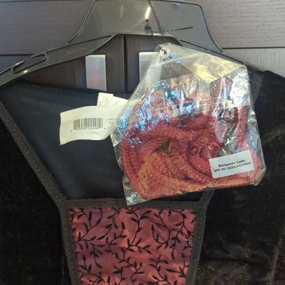 Medieval Renaissance Queen 2 Piece Costume - Size Small NWT - Picture 3 of 4